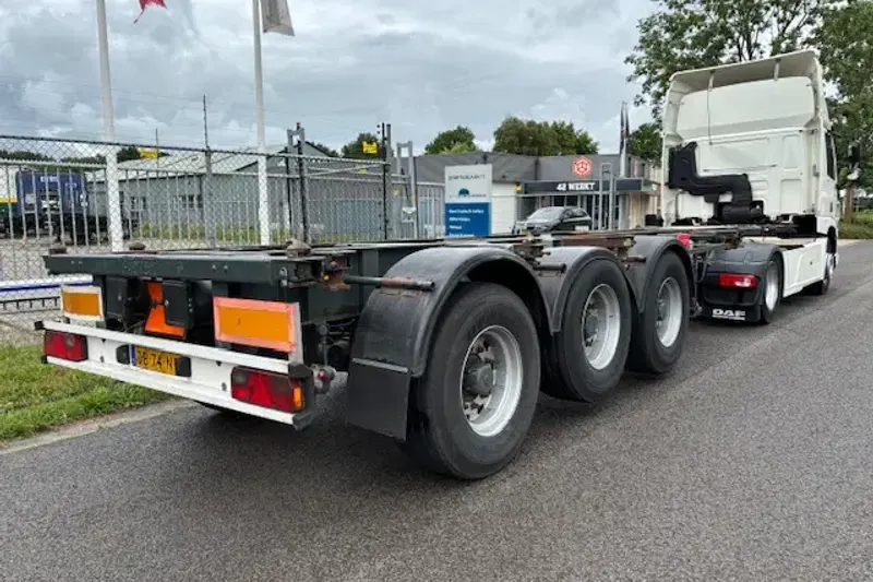 Pacton Containerchassis (1990)