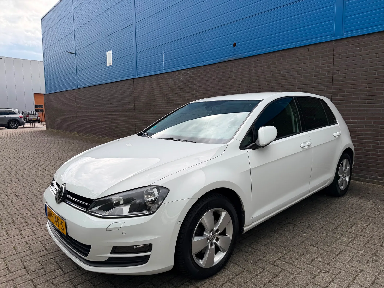 Volkswagen Golf (2015) — foto 1