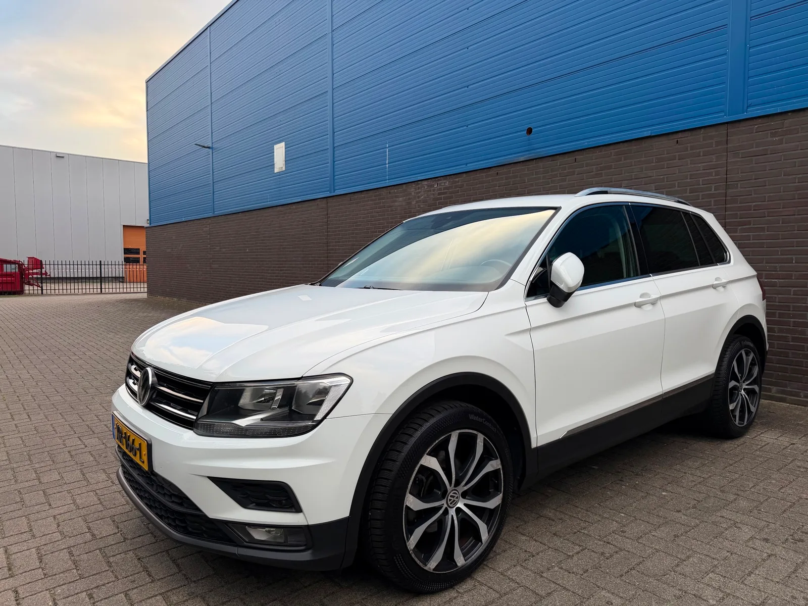 Volkswagen Tiguan (2019) — foto 1