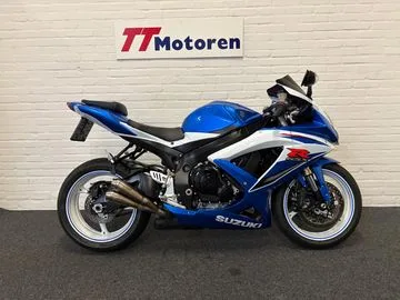 Suzuki GSX-R600 (2009) — foto 1