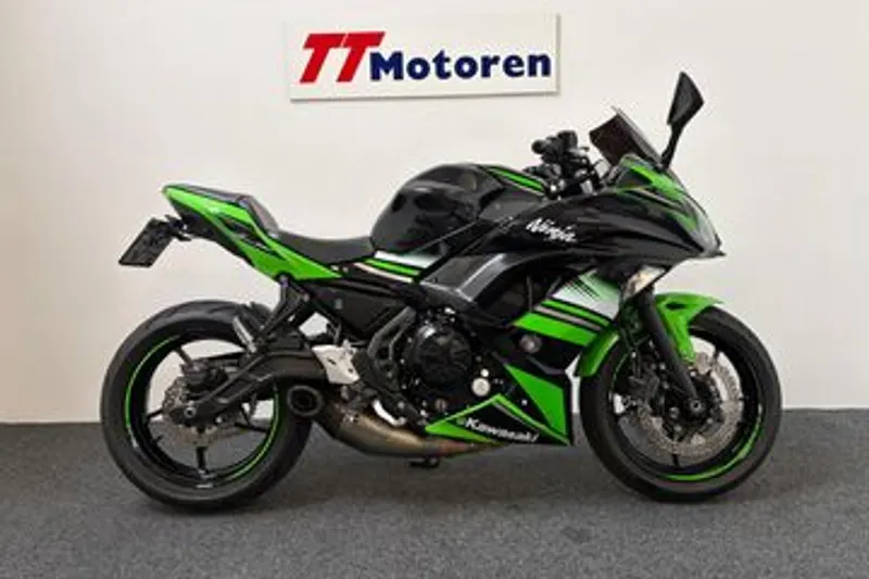 Kawasaki Ninja 650 35 (2017)