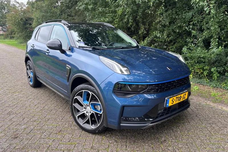 Lynk & Co enco (2023)
