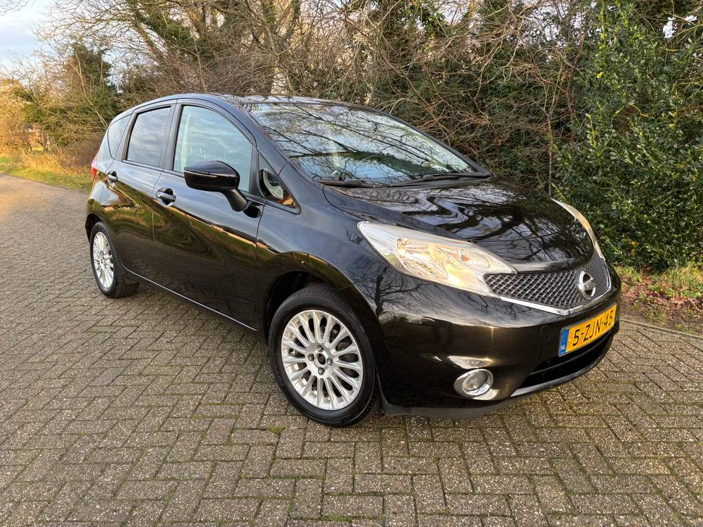 Nissan Note (2015) — foto 1