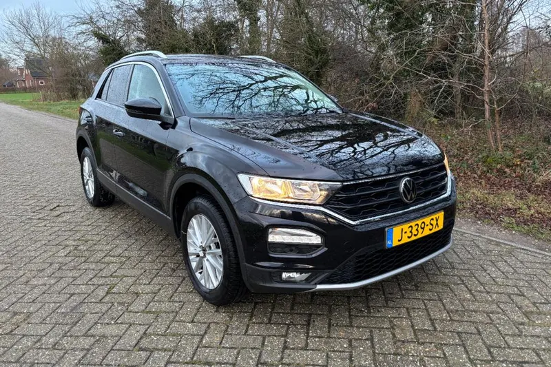 Volkswagen T-Roc (2020)