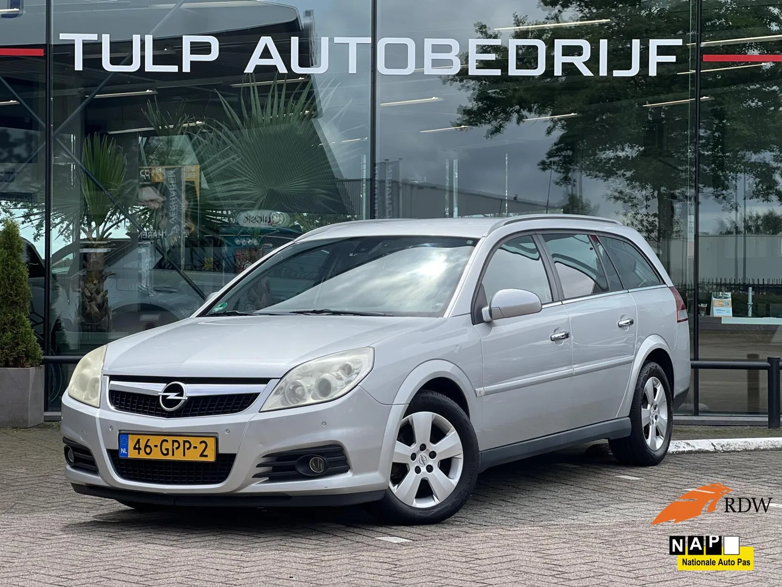Opel Vectra (2008) — foto 1