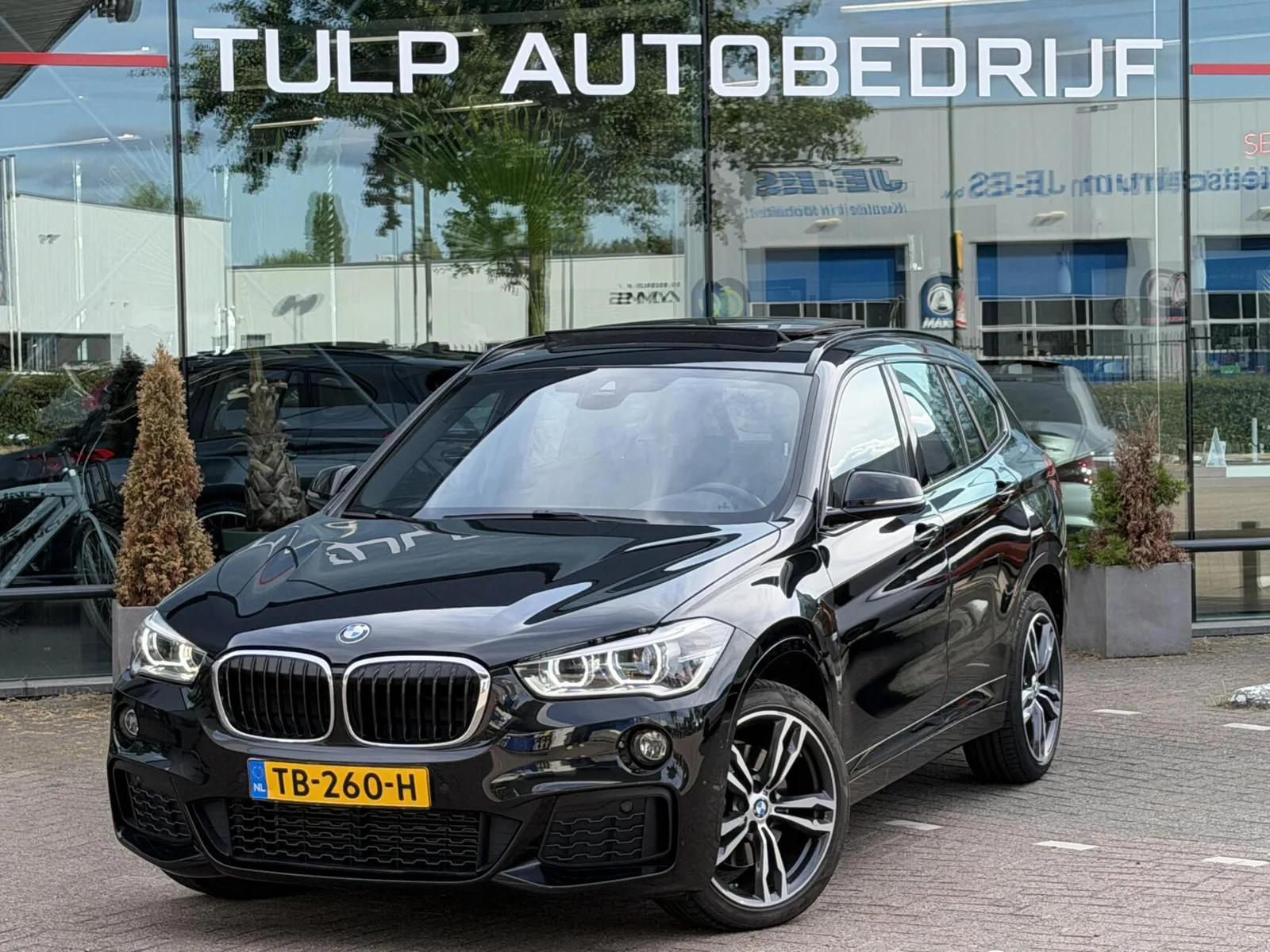 BMW Va (2017) — foto 1