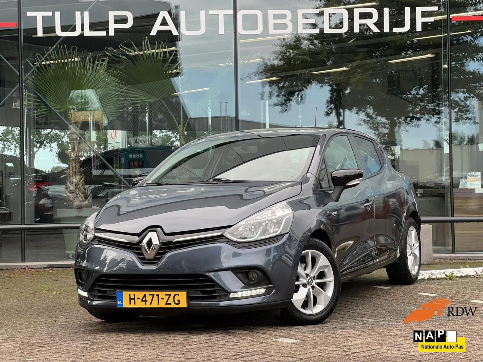 Renault Clio (2017) — foto 1