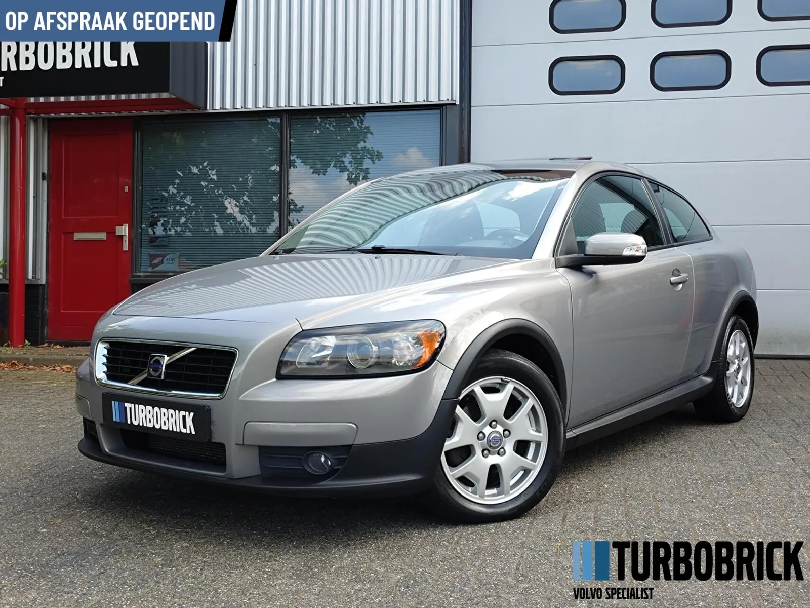 Volvo C30 (2007) — foto 1