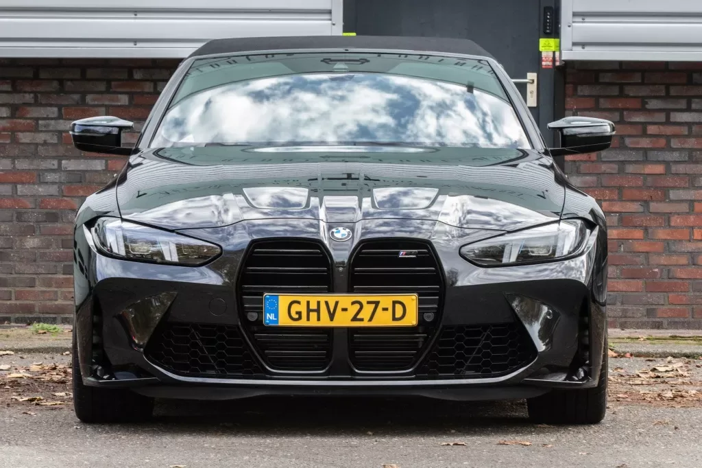 BMW M4 (2024) — foto 1