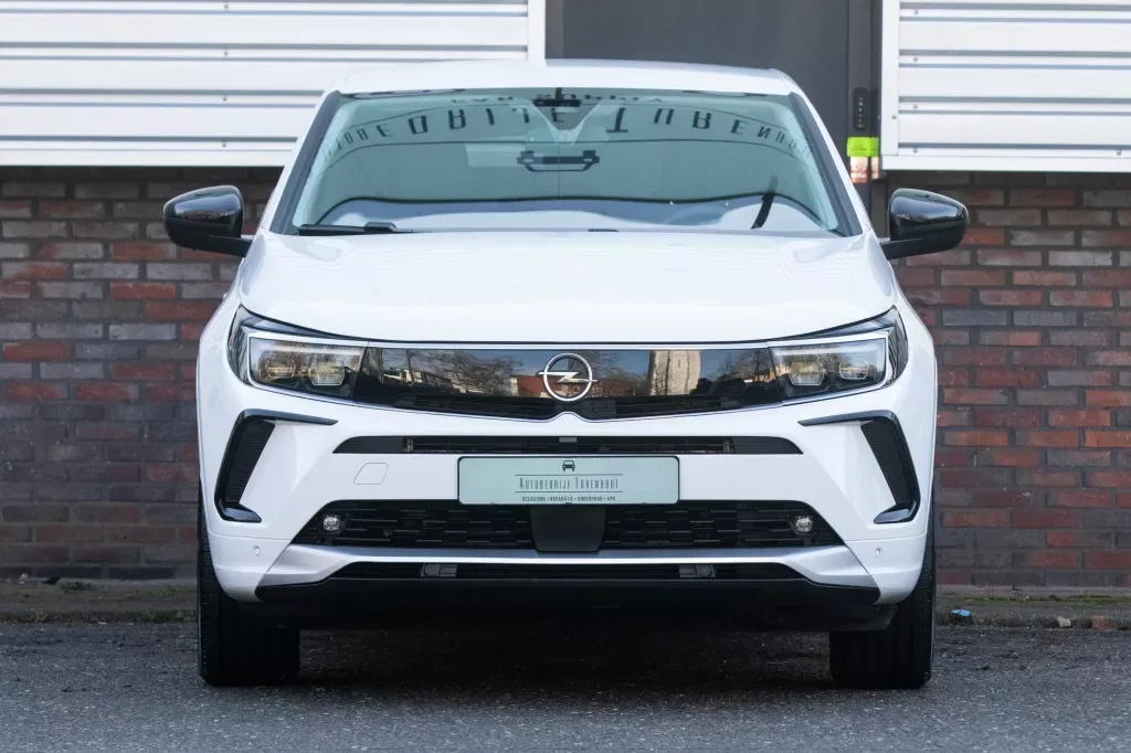 Opel Grandland (2023) — foto 1