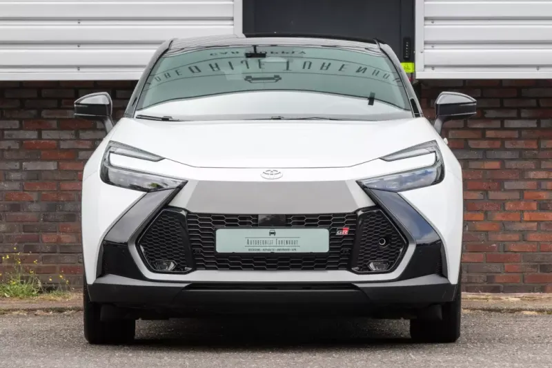 Toyota C-HR (2025)