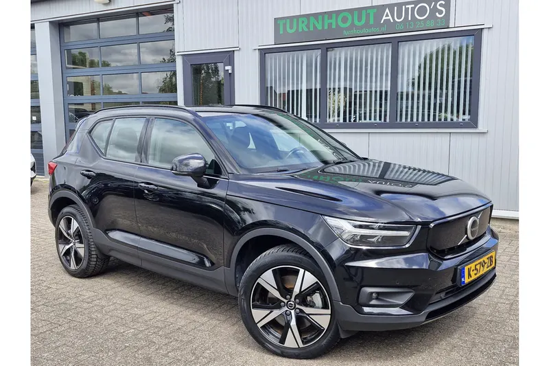 Volvo XC40 (2021)