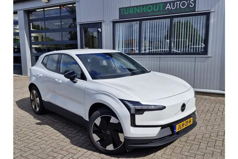 Volvo EX30 (2025)