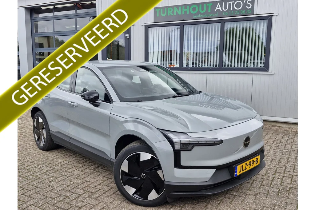 Volvo EX30 (2025) — foto 1