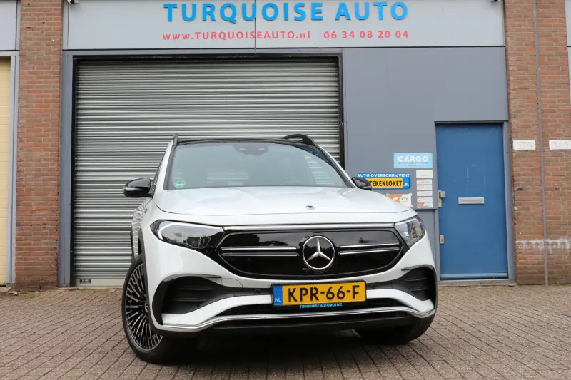 Mercedes-Benz EQB (2022)