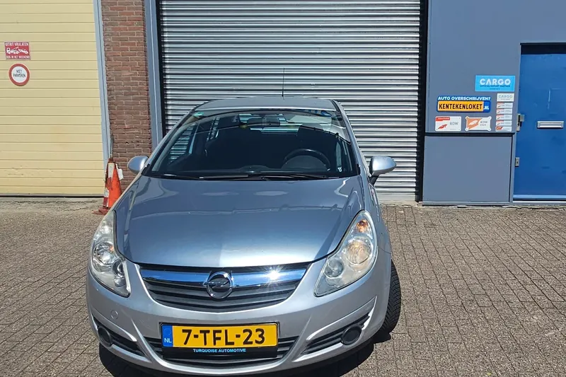 Opel Corsa (2010)
