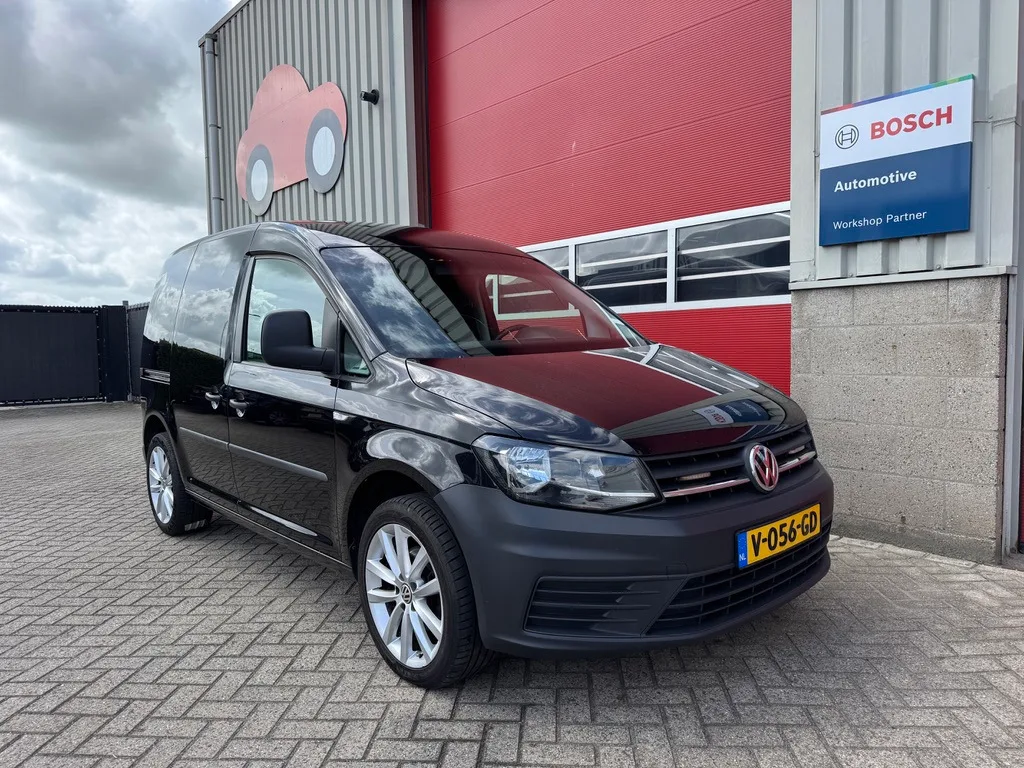Volkswagen Caddy (2017) — foto 1