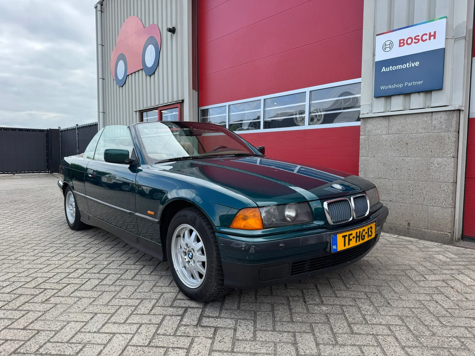 BMW 3-Serie (1998) — foto 1