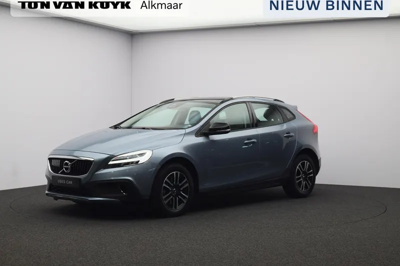 Volvo V40 Cross Country (2018)