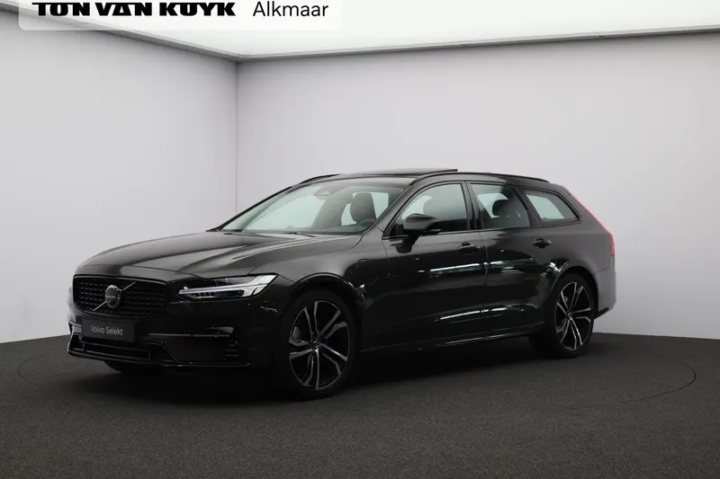 Volvo V90 (2025)