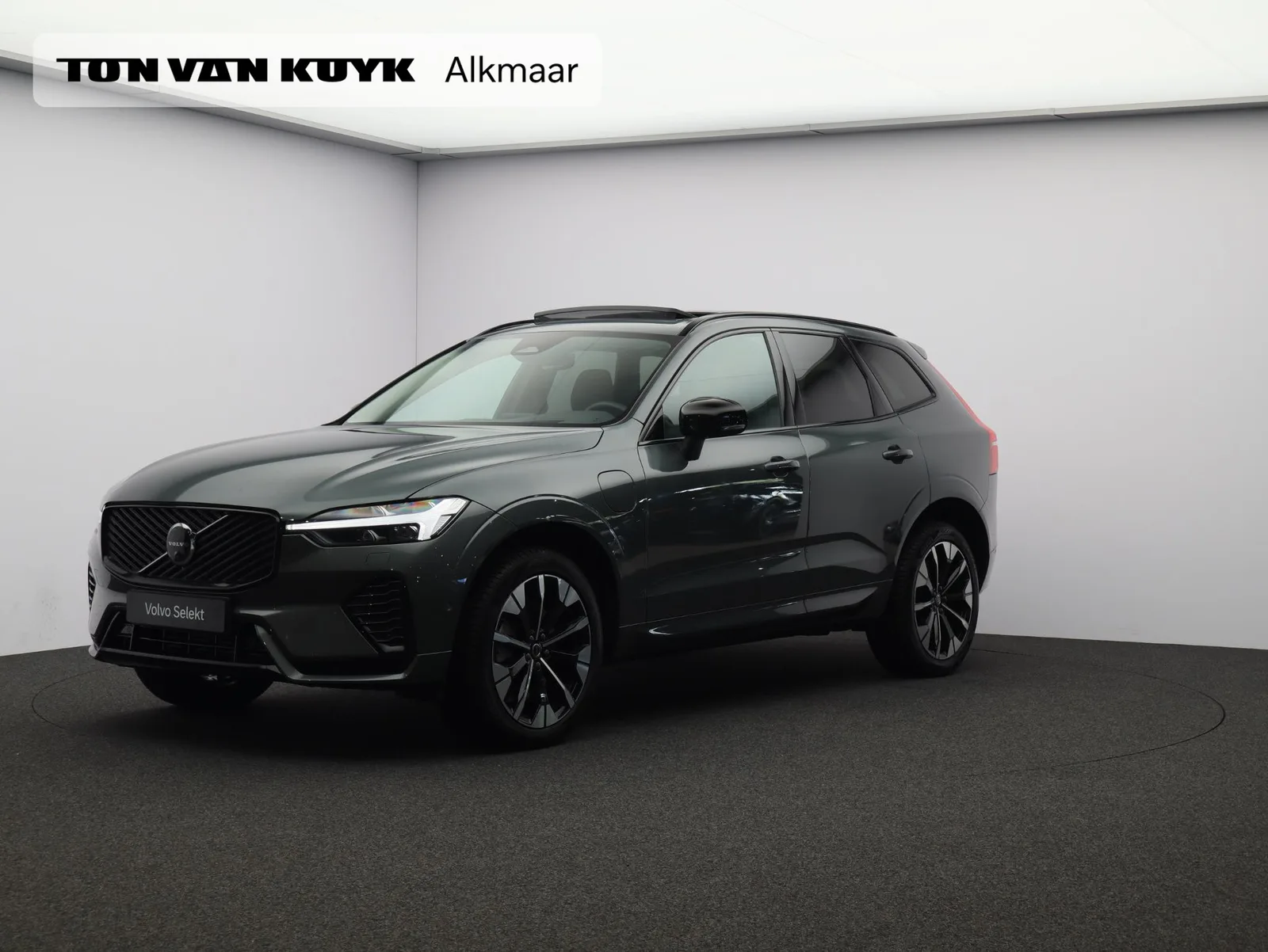 Volvo XC60 (2026) — foto 1
