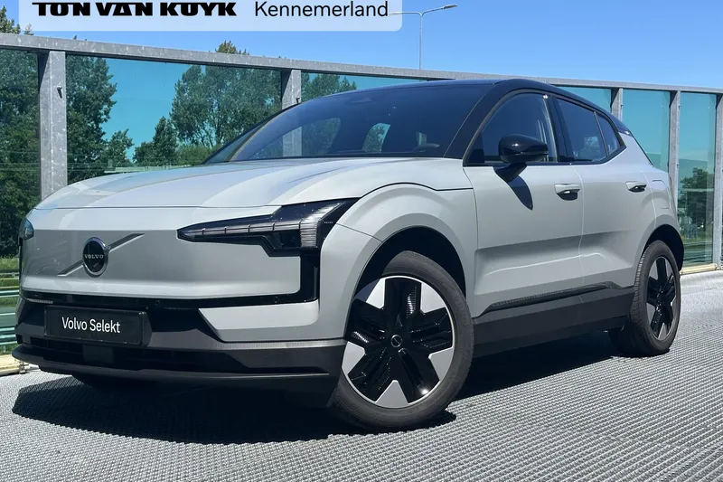 Volvo EX30 (2024)