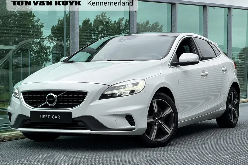 Volvo V40 (2019)