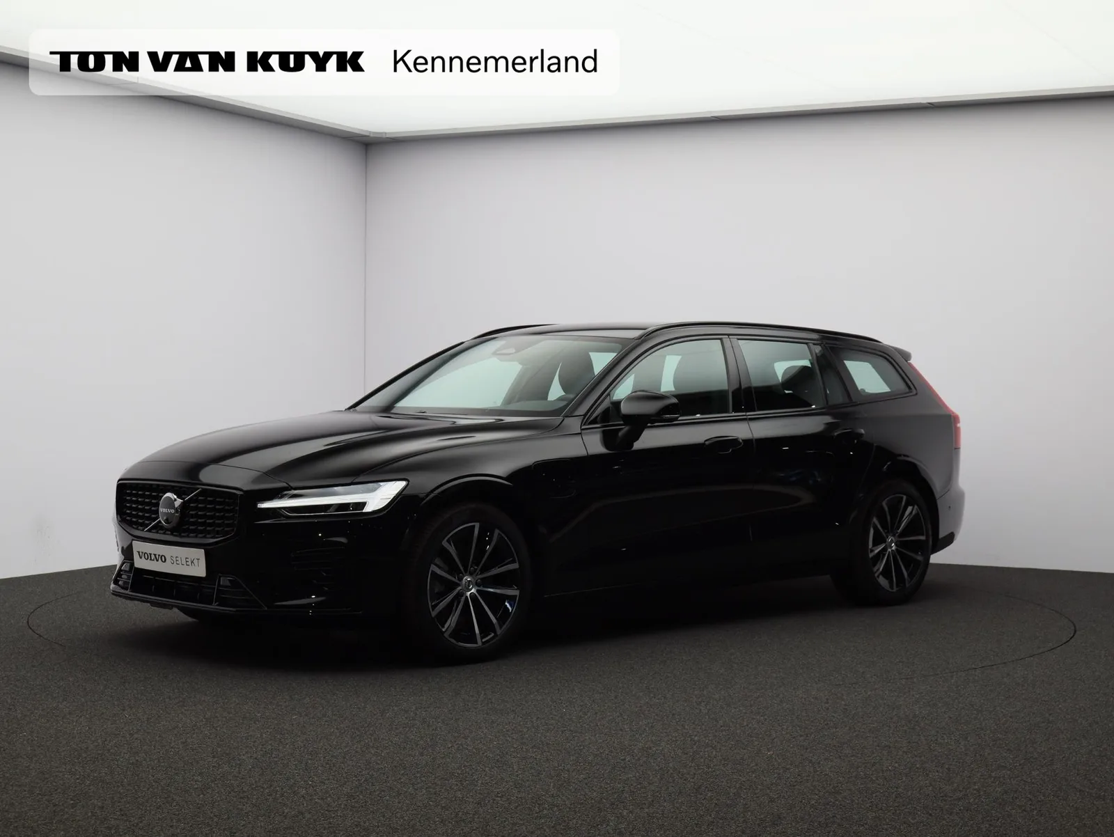Volvo V60 (2025) — foto 1