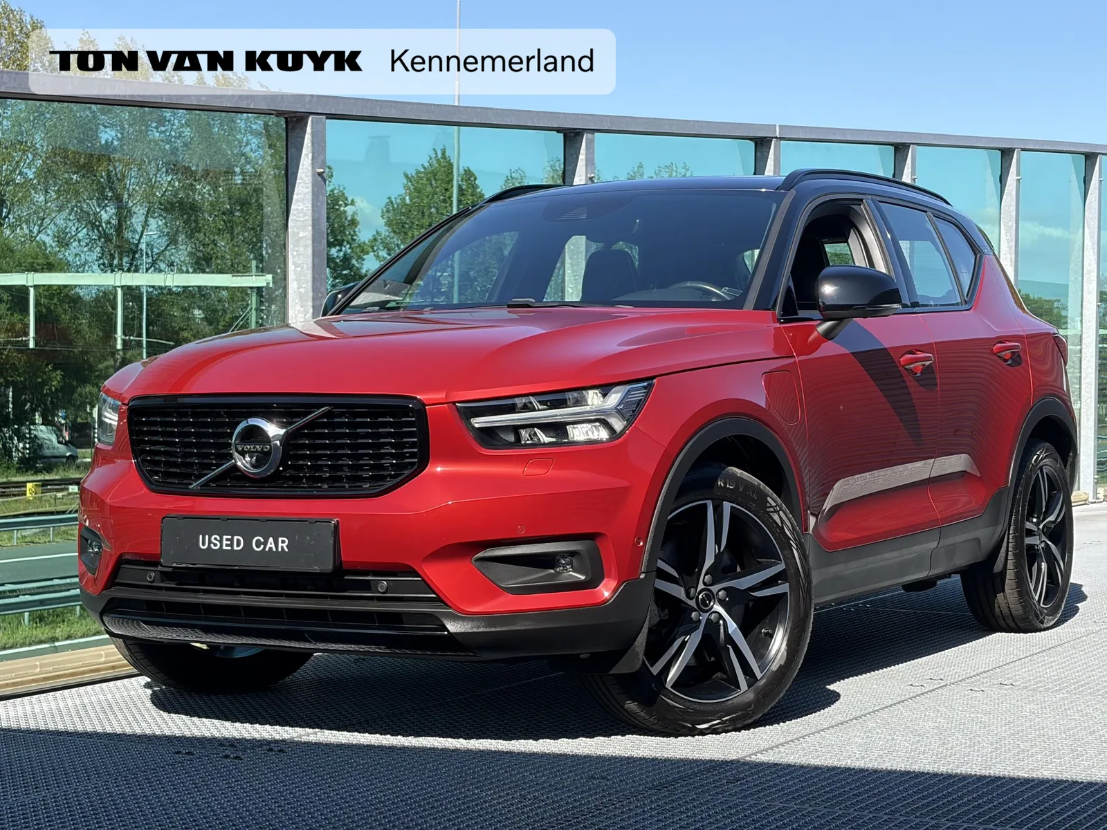 Volvo XC40 (2020) — foto 1