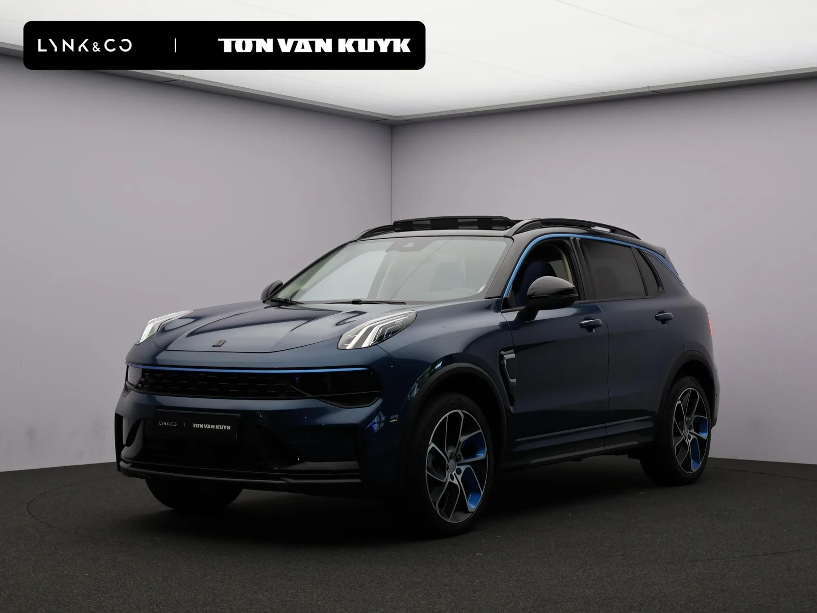 Lynk & Co 01 (2022) — foto 1