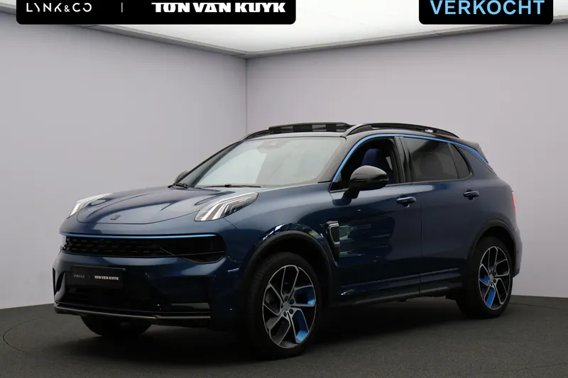 Lynk & Co 01 (2023)