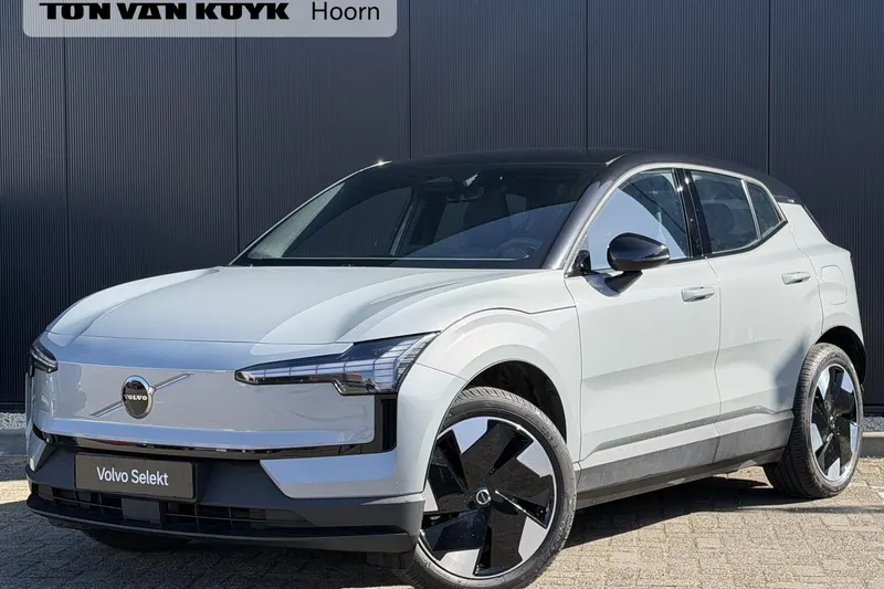 Volvo EX30 (2024)