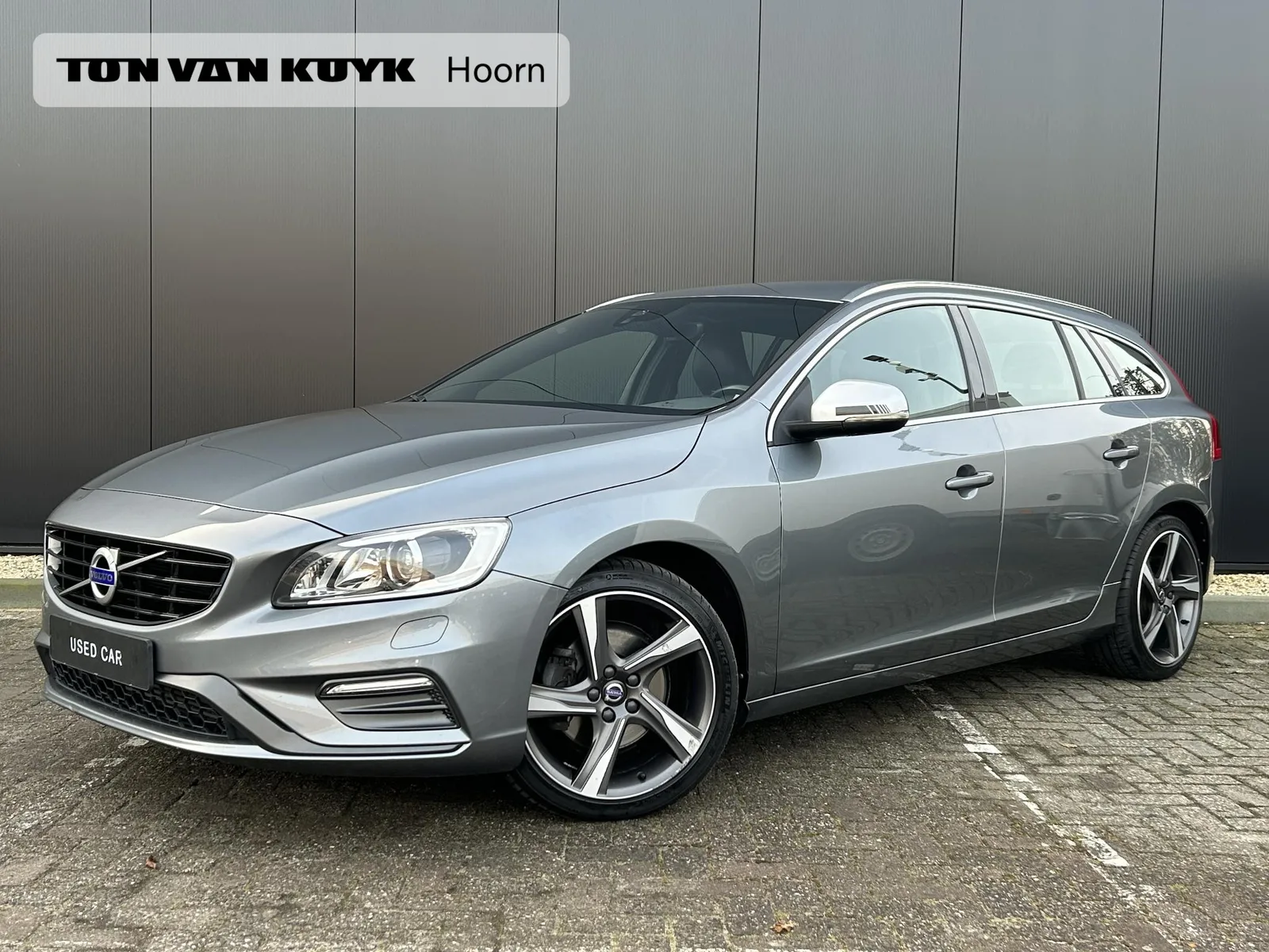 Volvo V60 (2016) — foto 1