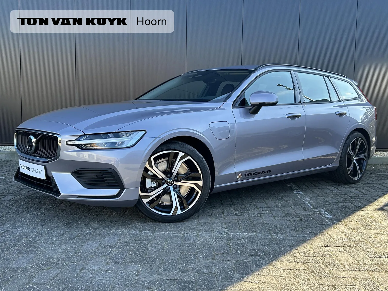 Volvo V60 (2026) — foto 1