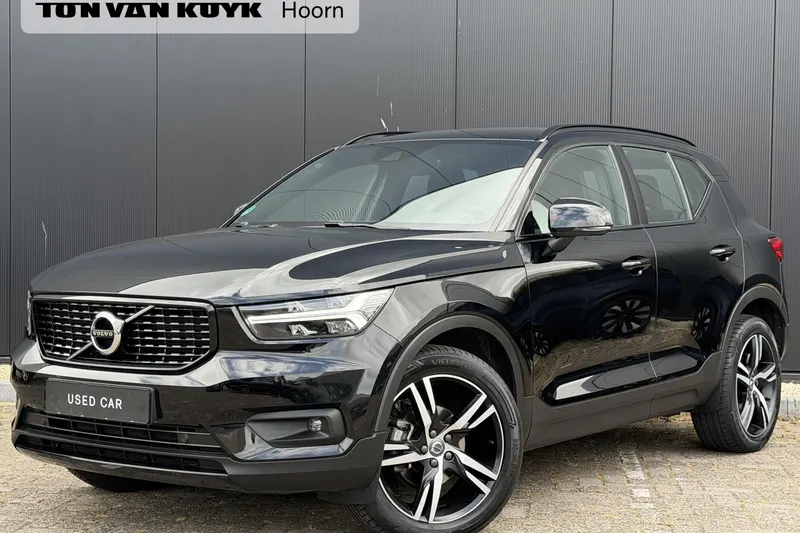 Volvo XC40 (2021)