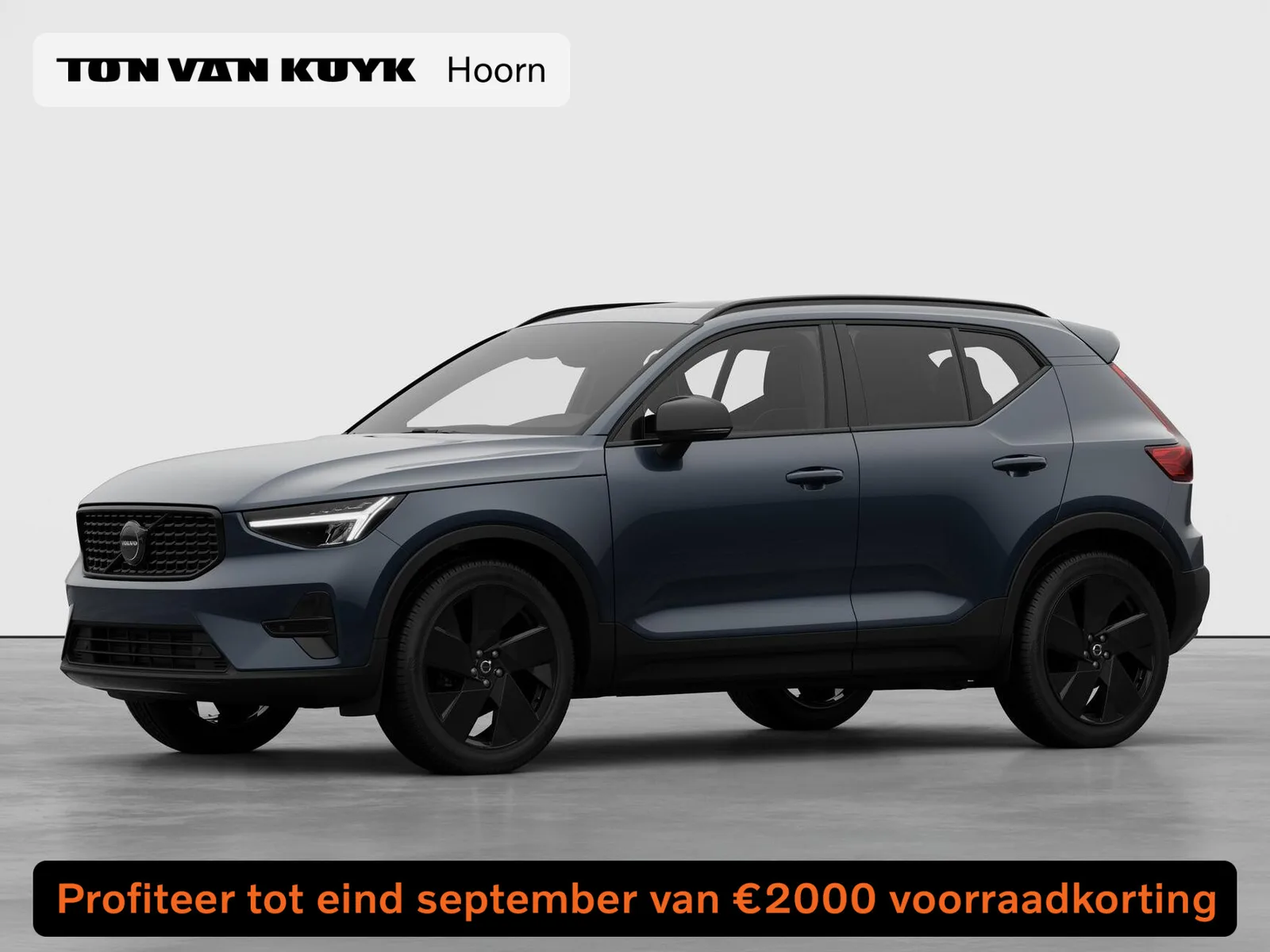 Volvo XC40 (2026) — foto 1