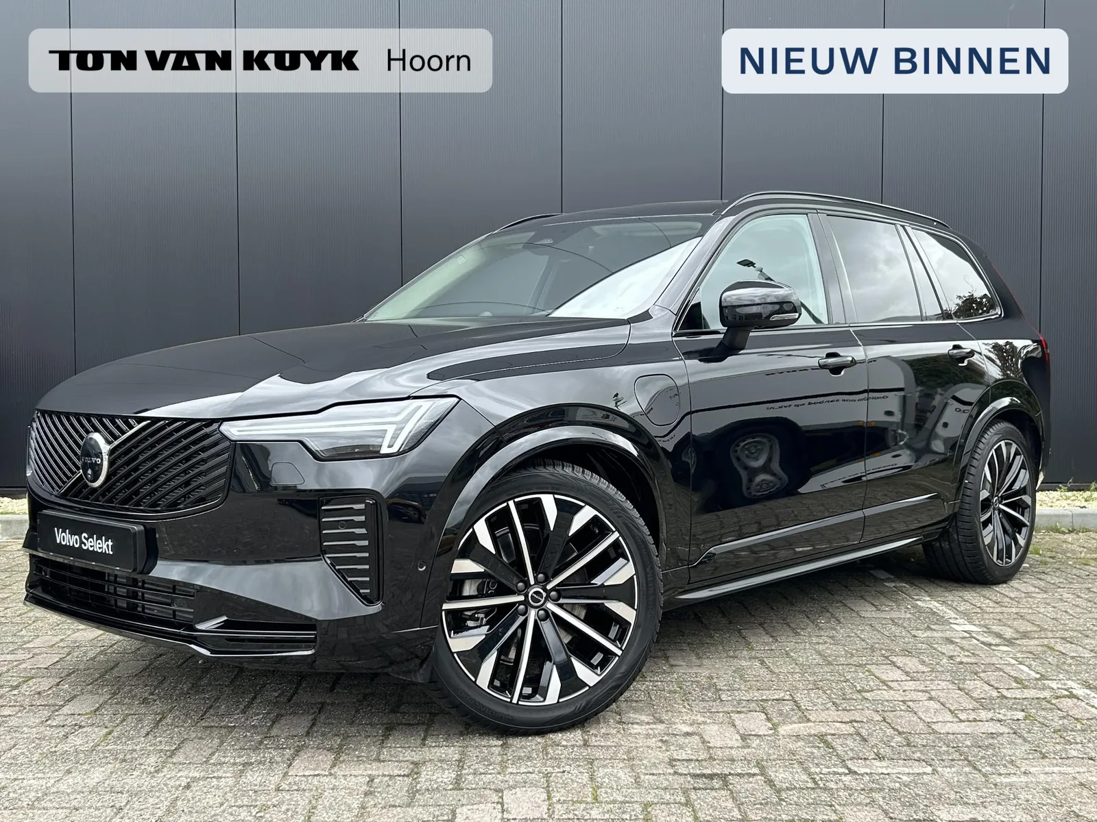 Volvo XC90 (2026) — foto 1