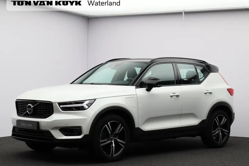 Volvo XC40 (2021)