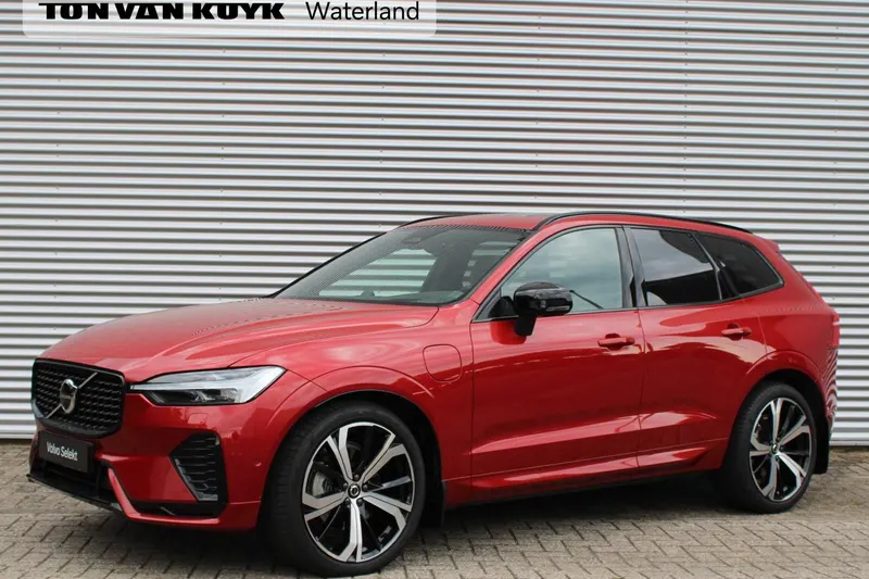 Volvo XC60 (2024)