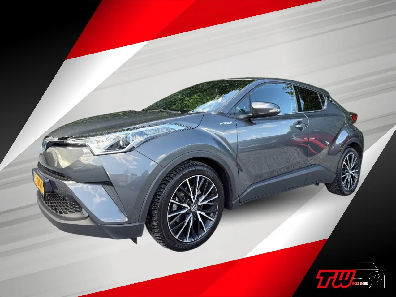 Toyota C-HR (2018) — foto 1