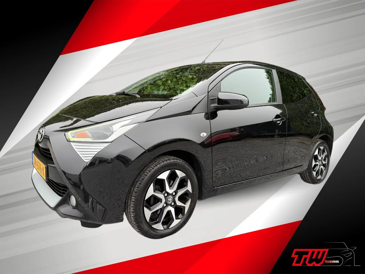 Toyota Aygo (2019) — foto 1