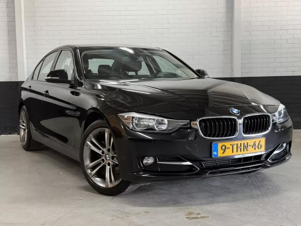 BMW 3-Serie (2013) — foto 1