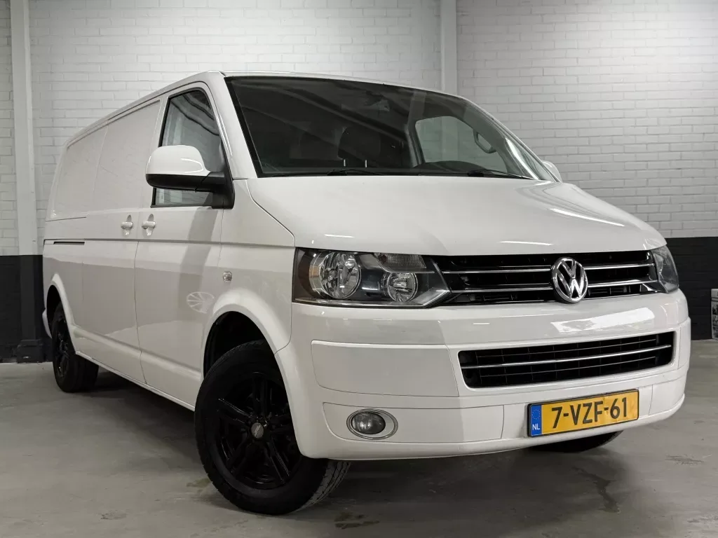 Volkswagen Transporter (2012) — foto 1
