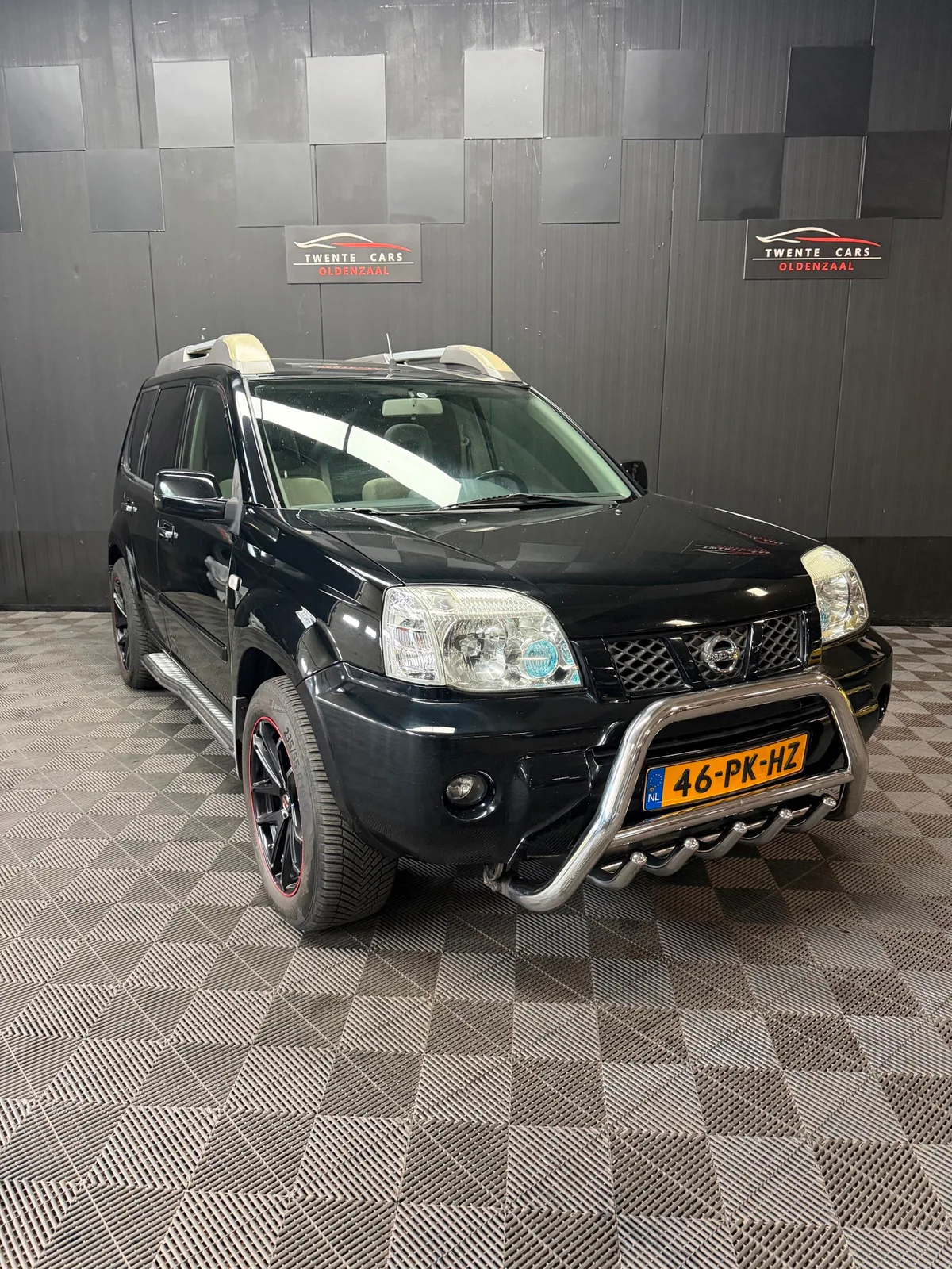Nissan X-Trail (2004) — foto 1