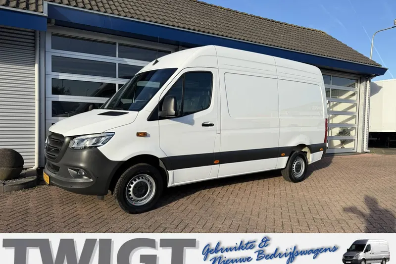 Mercedes-Benz Sprinter (2024)