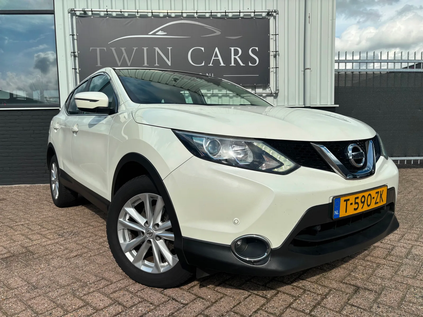 Nissan Qashqai (2015) — foto 1