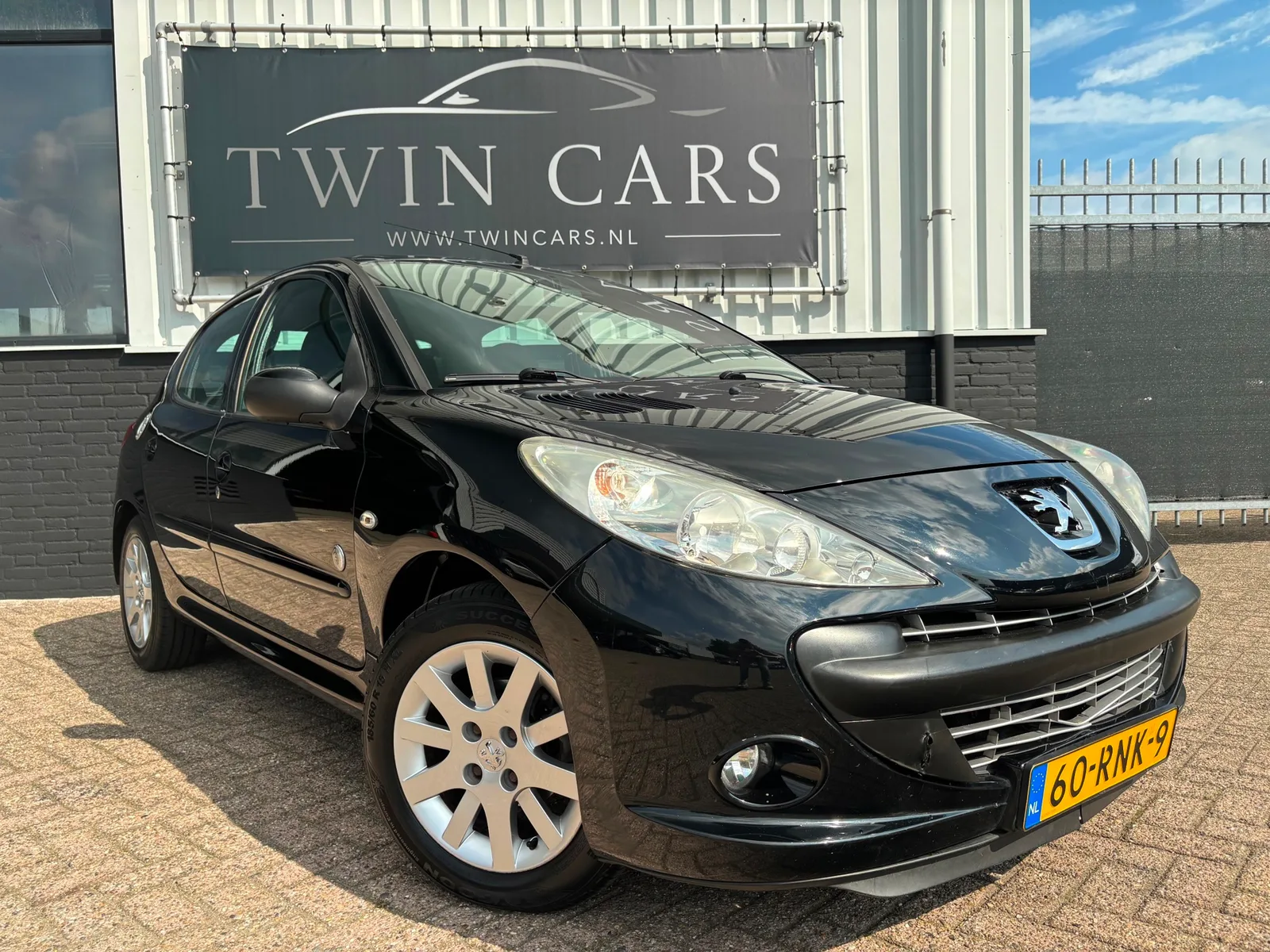 Peugeot 206+ (2011) — foto 1