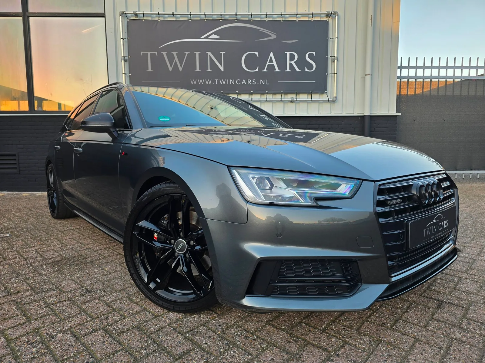 Audi A4 (2017) — foto 1