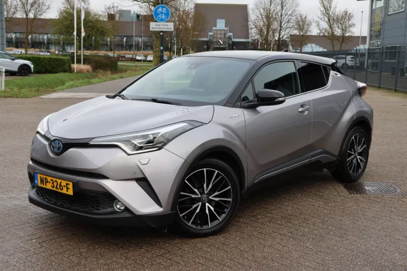 Toyota C-HR (2017)