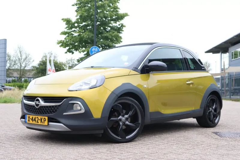 Opel Adam (2015)
